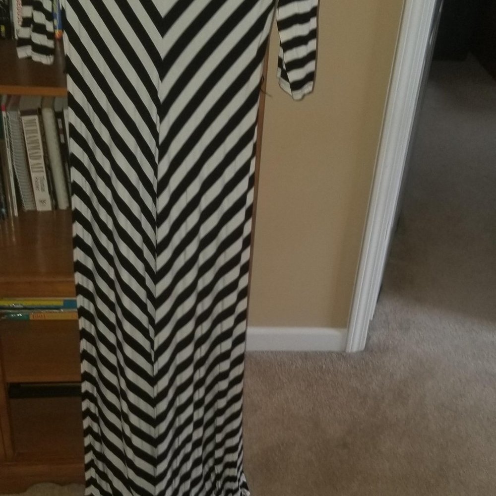 Maxi Dress - Picture 2 of 2